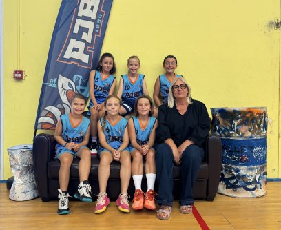 U11F1